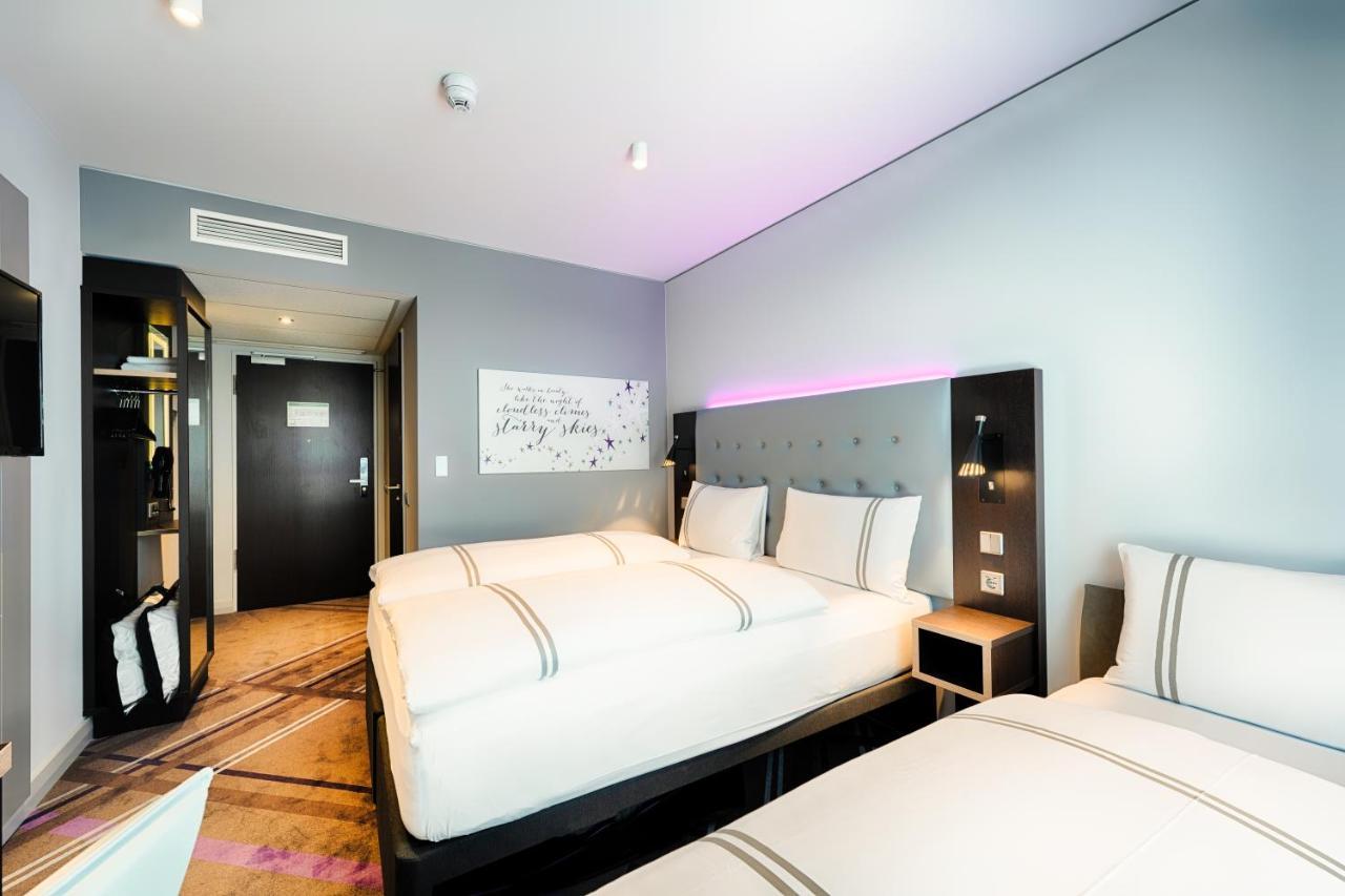 Premier Inn Darmstadt City Centre Exterior foto